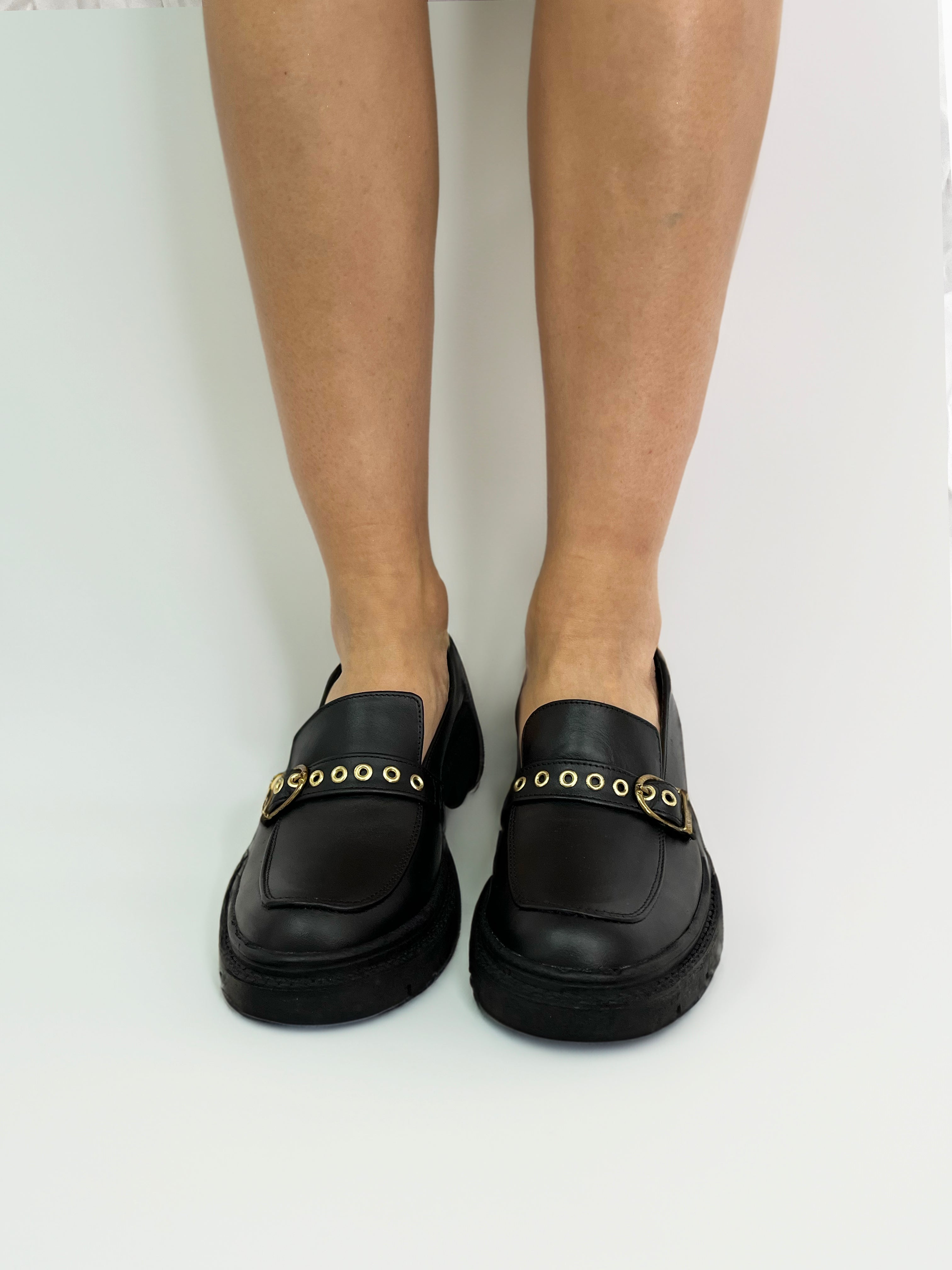 Elena Flat Mocasin Hebilla