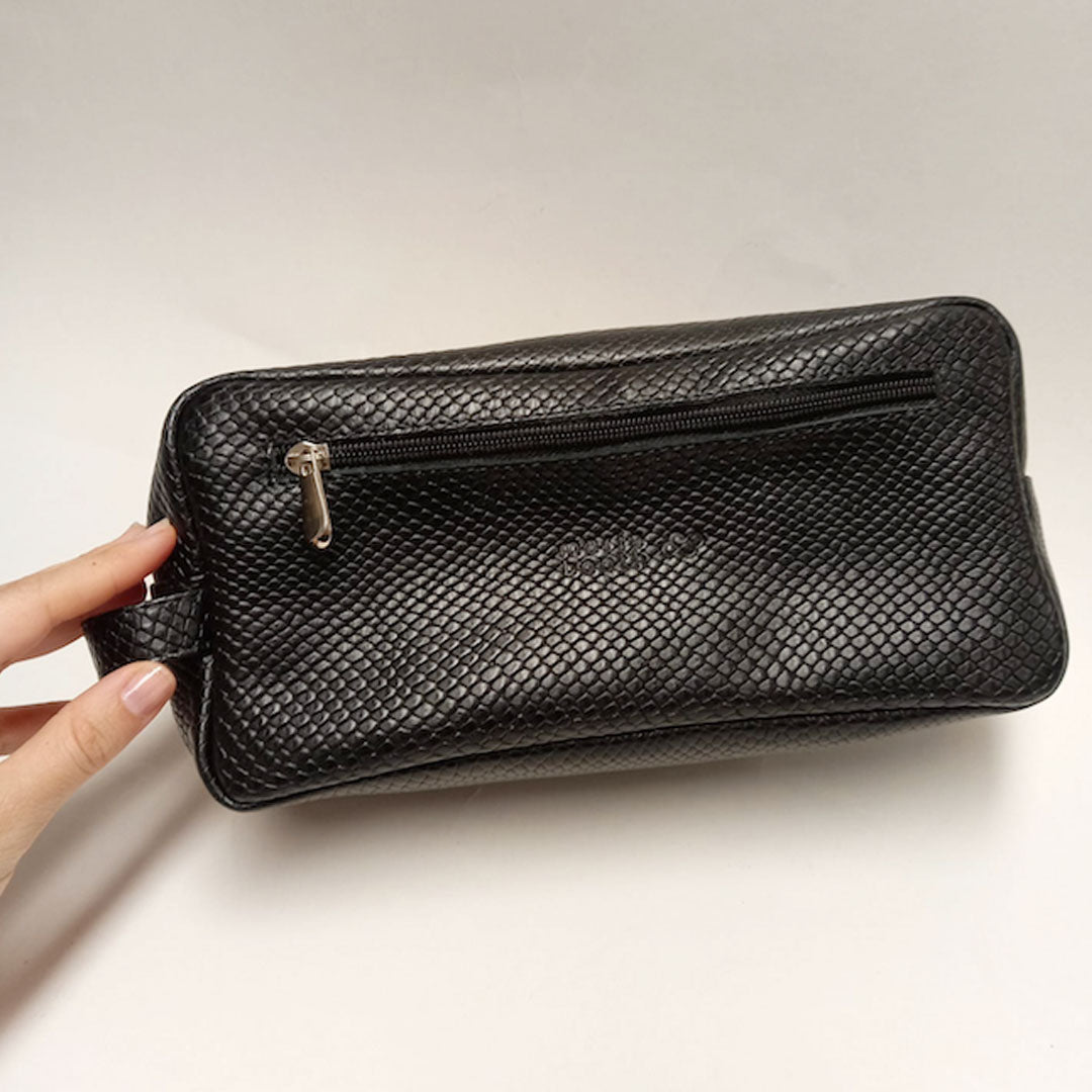Neceser negro textura