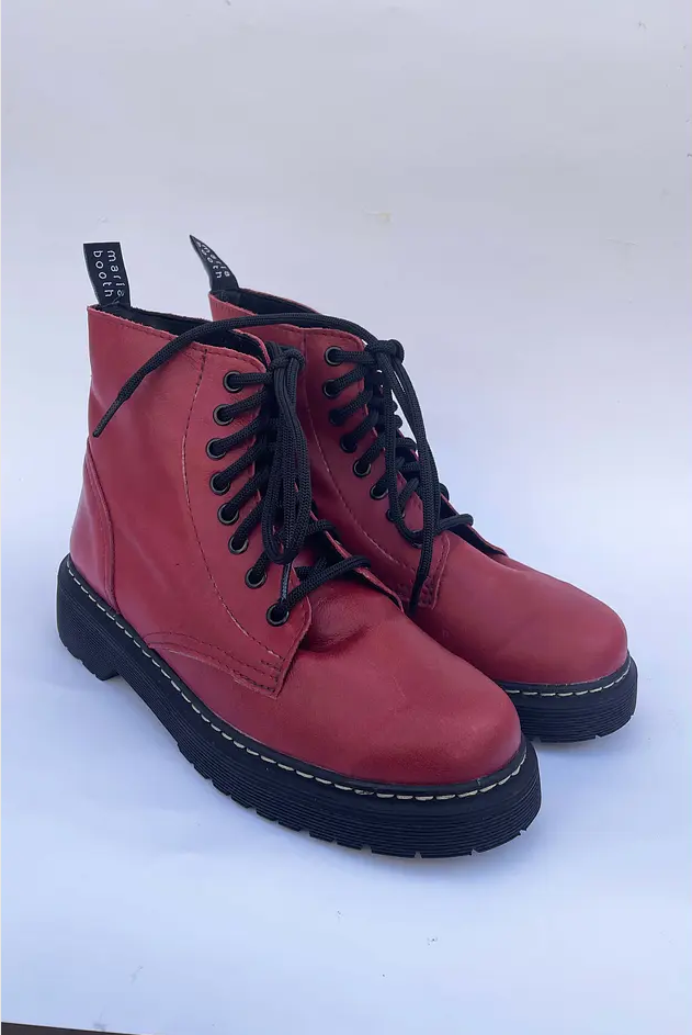 Laura Rojo 2.5