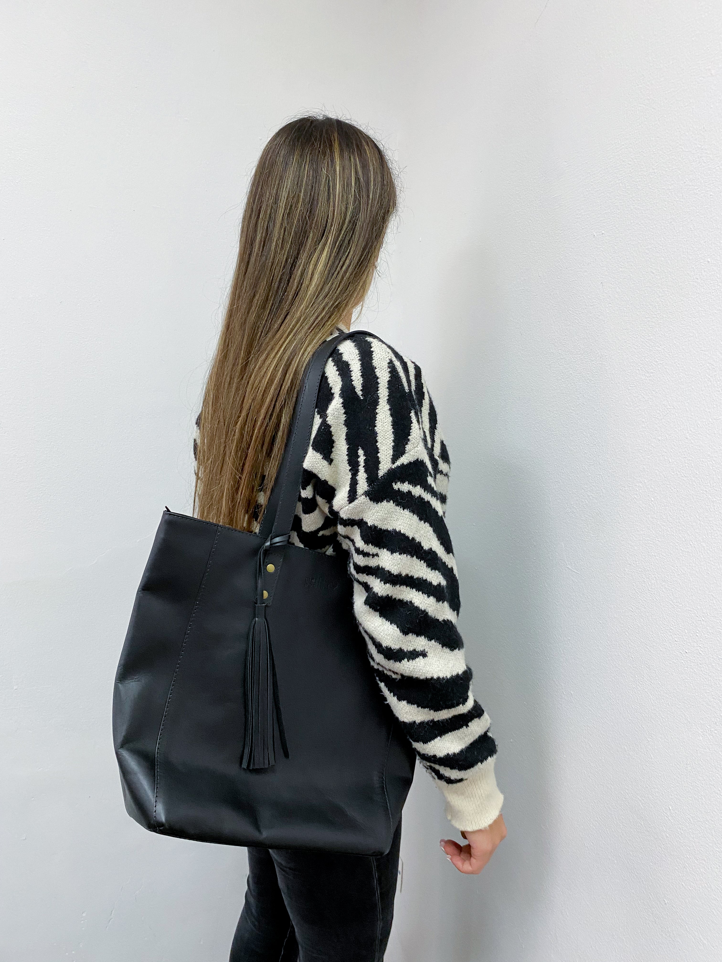 Cartera Negra